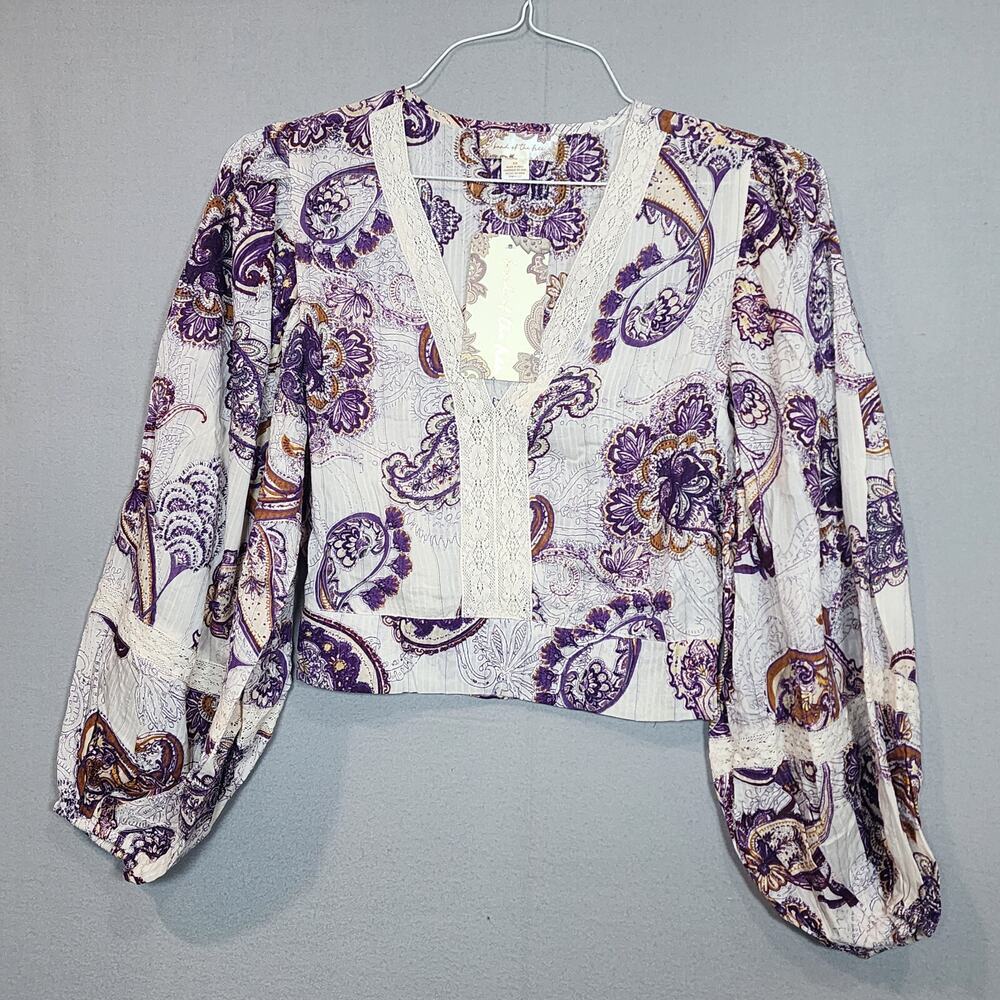 Band of the Free Mirabelle Cream Purple Paisley Lace Crop Top Sz XS NWT - Picture 2 of 7